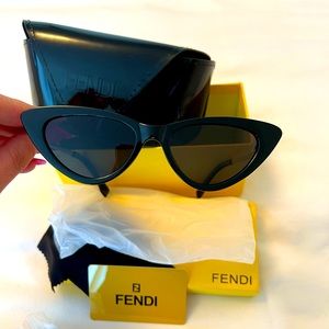 ✨NEW✨ F E N D I cat eye style glasses!